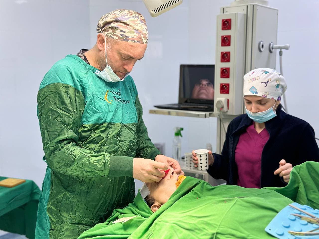 Burun əməliyyatları ağrılı olurmu?